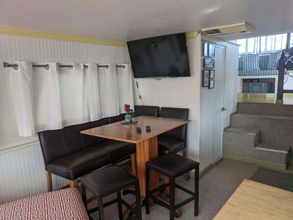 מפרץ אלכסנדריה Hills Motel & Marina מראה חיצוני תמונה